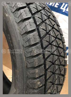 Bridgestone Blizzak DM-V2 225/60 R17 99S