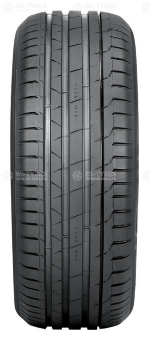 Nokian Tyres Hakka Black 2 225/55 R17 101Y (2017)