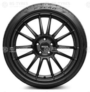 Pirelli P Zero 4 325/35 R23 111Y