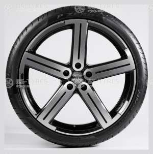 Pirelli P Zero 325/35 R23 111Y